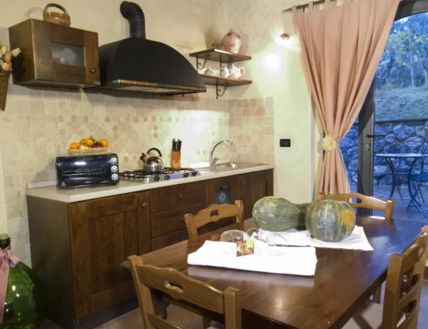 08-2_8369bb8bc6a80f56ae47f305d5023049