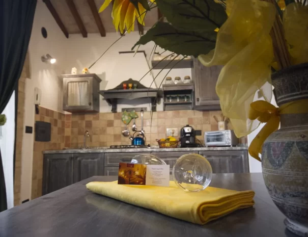 09_99f5da7cf82658f5c84f93216f37b85c