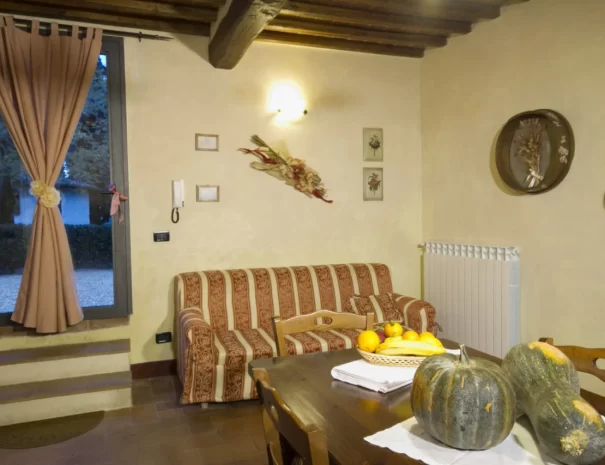 10-2_9a943ab3dbc46ff9cb650fb8030b5783