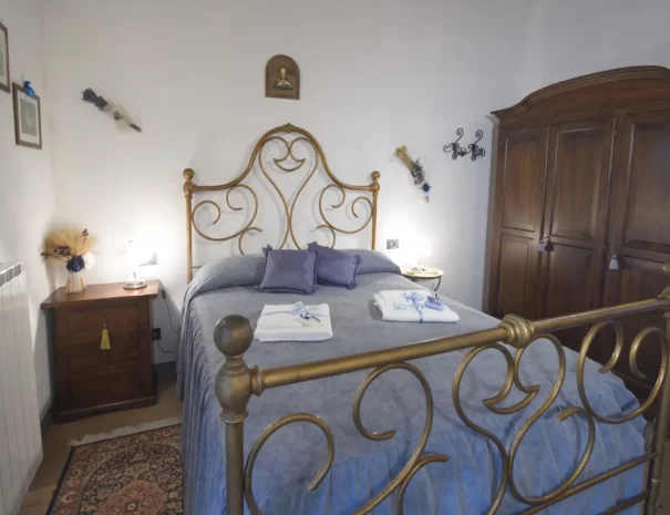 16_b106ffe38d7cd024df7cfab2cefe4fd5